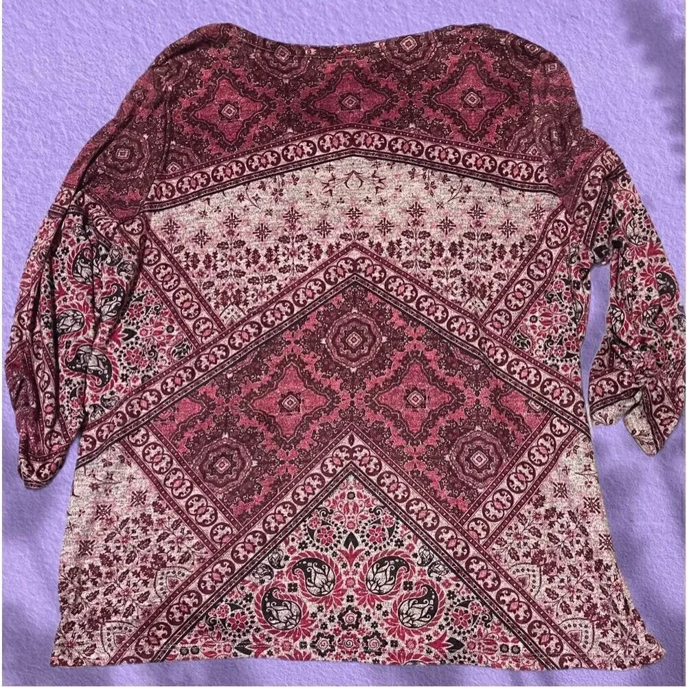 Est.1946 Bedazzled 3/4 sleeve top
